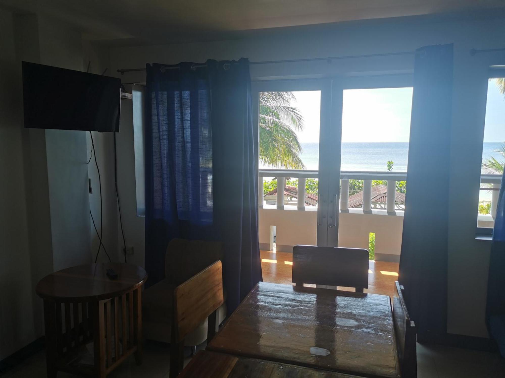 Tropicasa Siquijor Seafront Guest House Solangon المظهر الخارجي الصورة