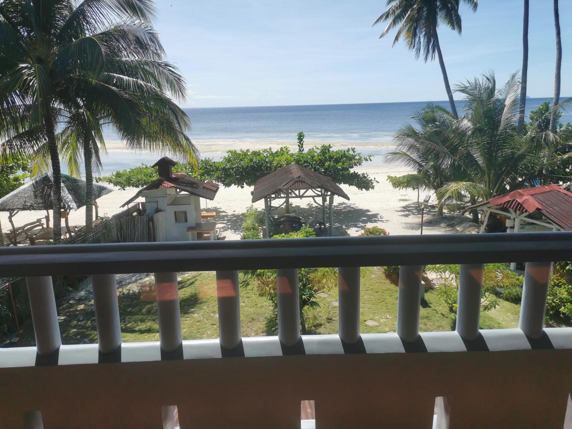 Tropicasa Siquijor Seafront Guest House Solangon المظهر الخارجي الصورة