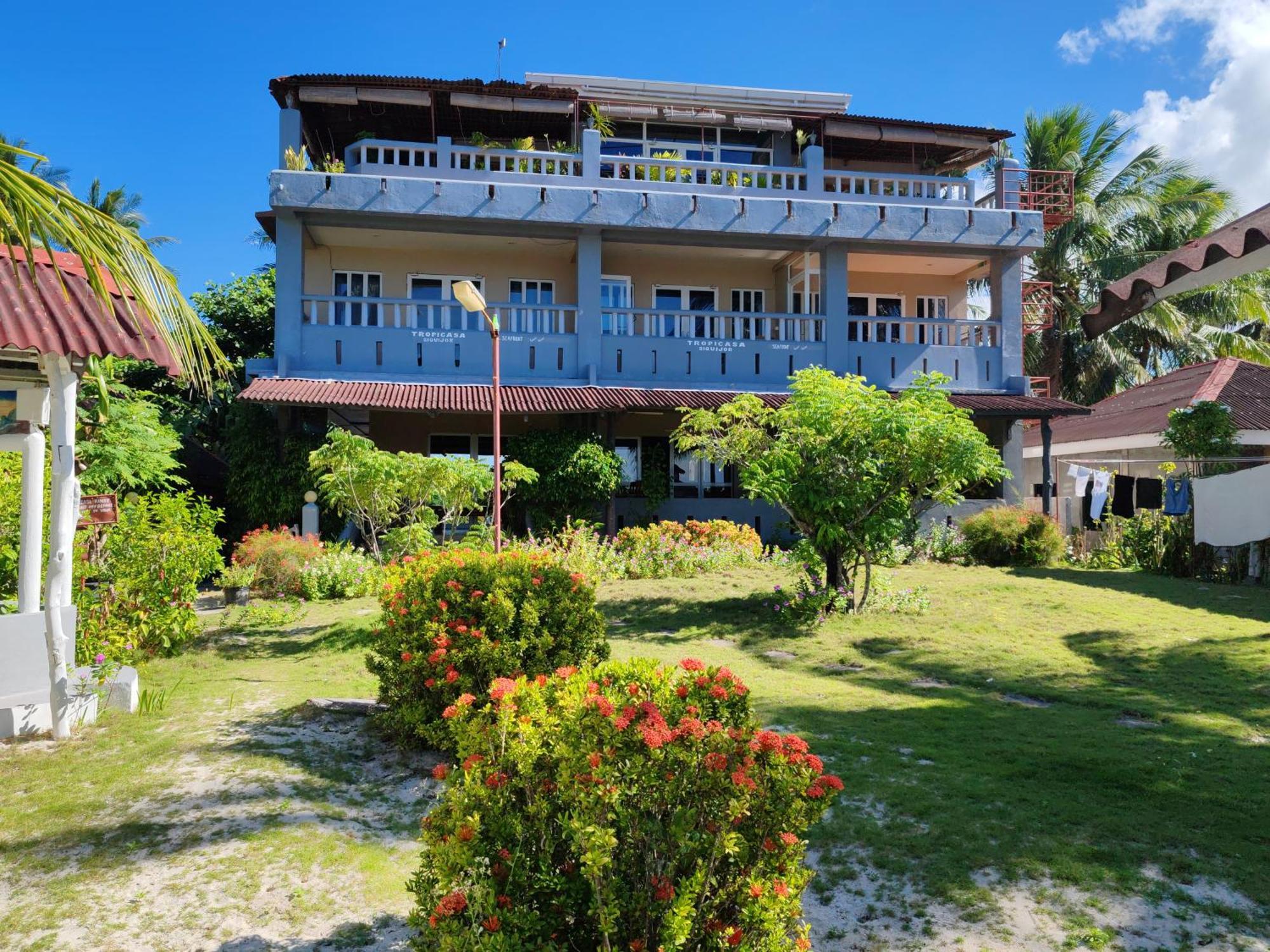 Tropicasa Siquijor Seafront Guest House Solangon المظهر الخارجي الصورة